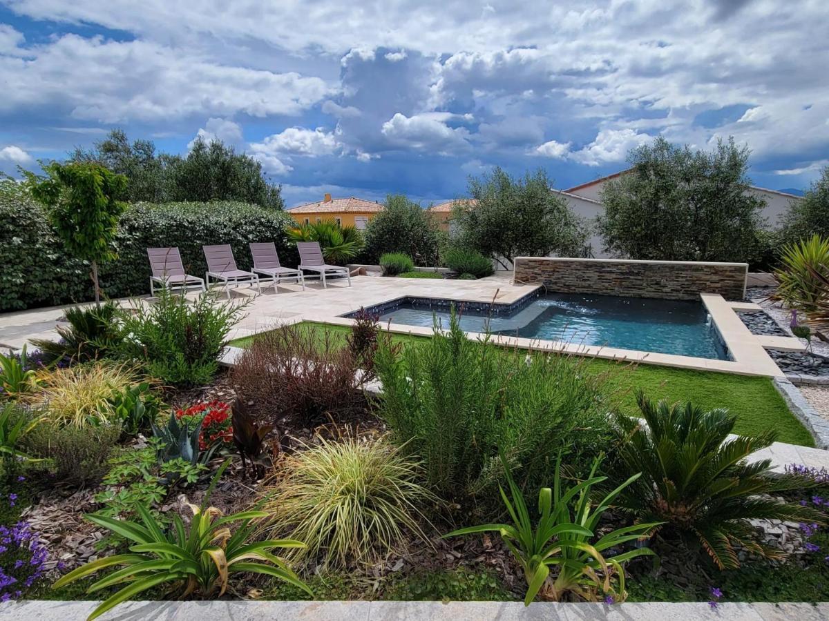 Villa Tropez Chambres D'Hotes เลอลูค ภายนอก รูปภาพ