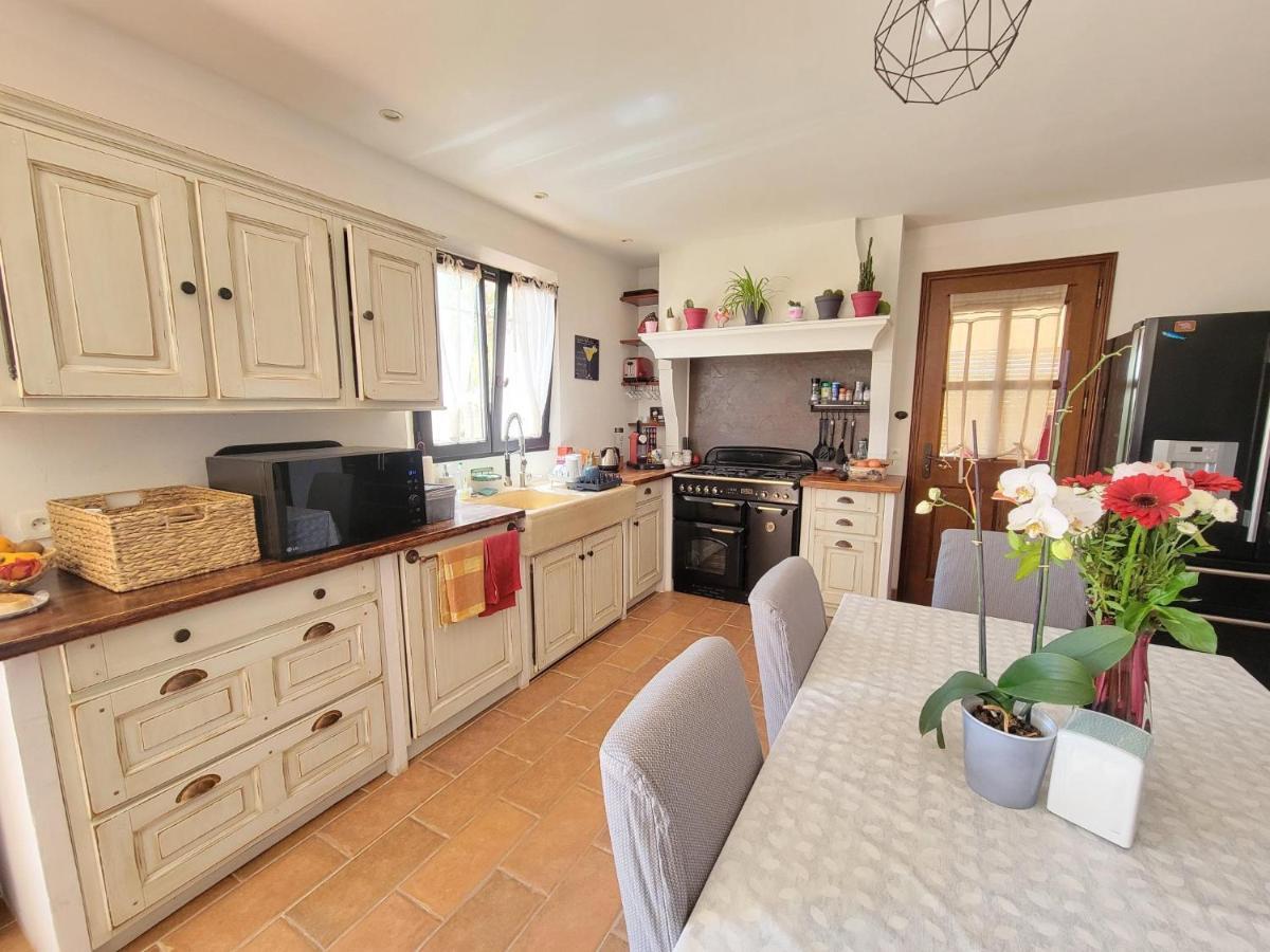 Villa Tropez Chambres D'Hotes เลอลูค ภายนอก รูปภาพ